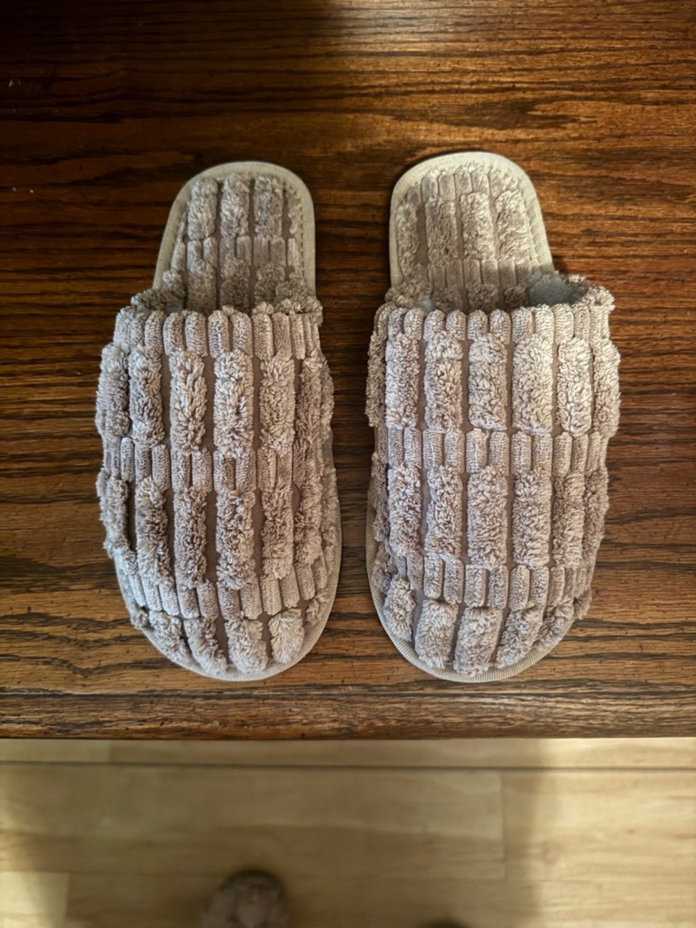 Cozy Textured Slip-On House Slippers in Light Taupe